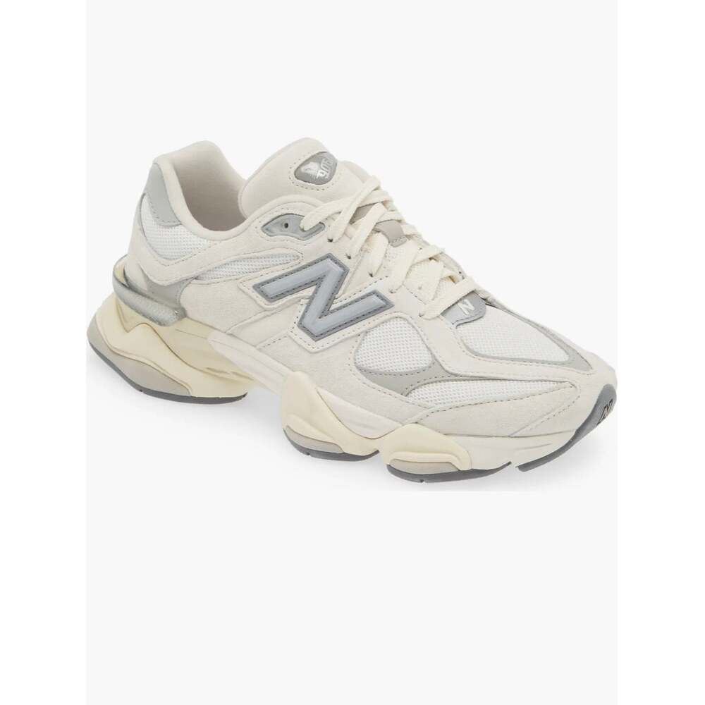 New Balance 9060 Sea Salt Concrete Women’s 8 Men’s 6.5 Sneakers Cream Like New